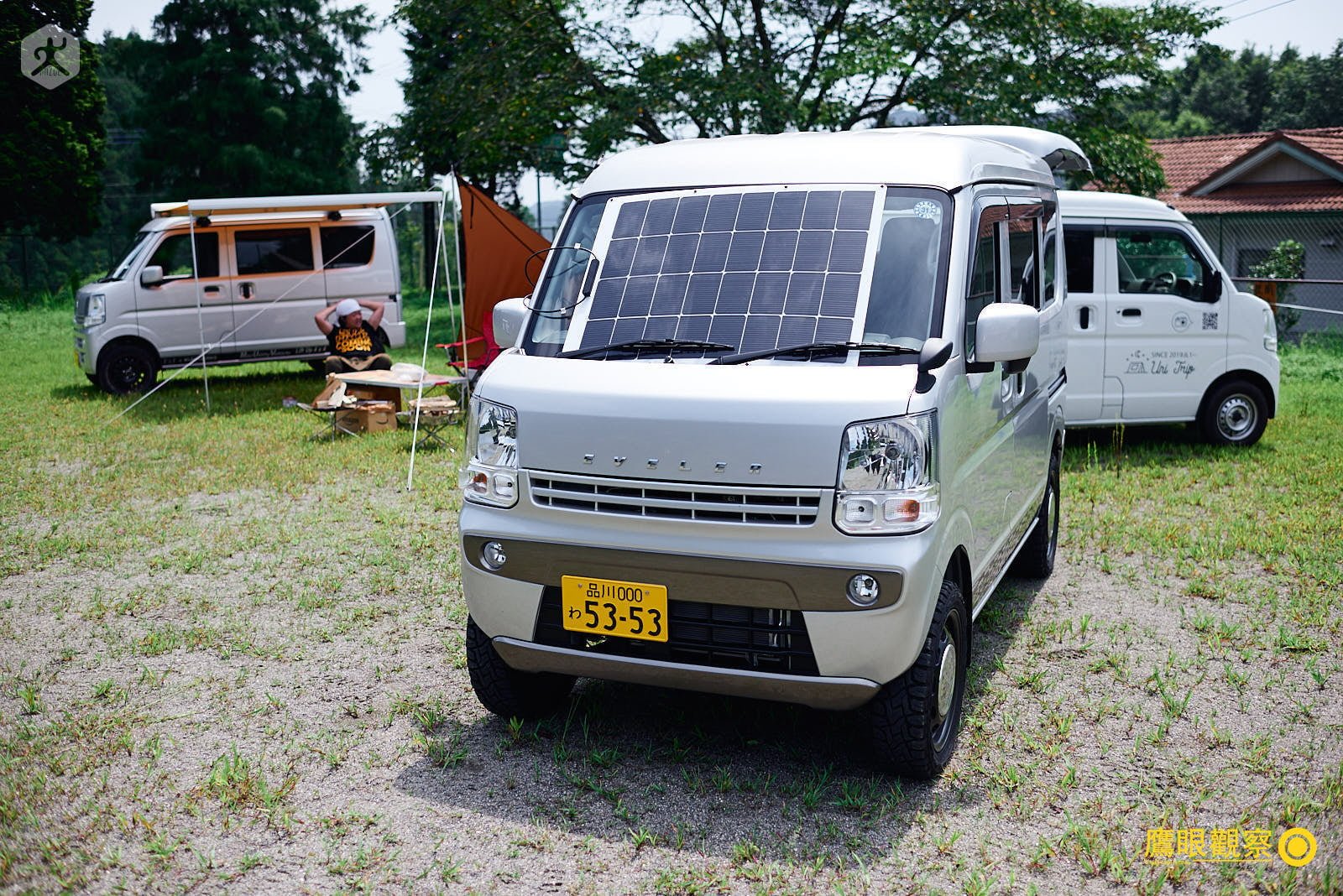 幾個日本YouTuber改裝露營車與太陽能板發電