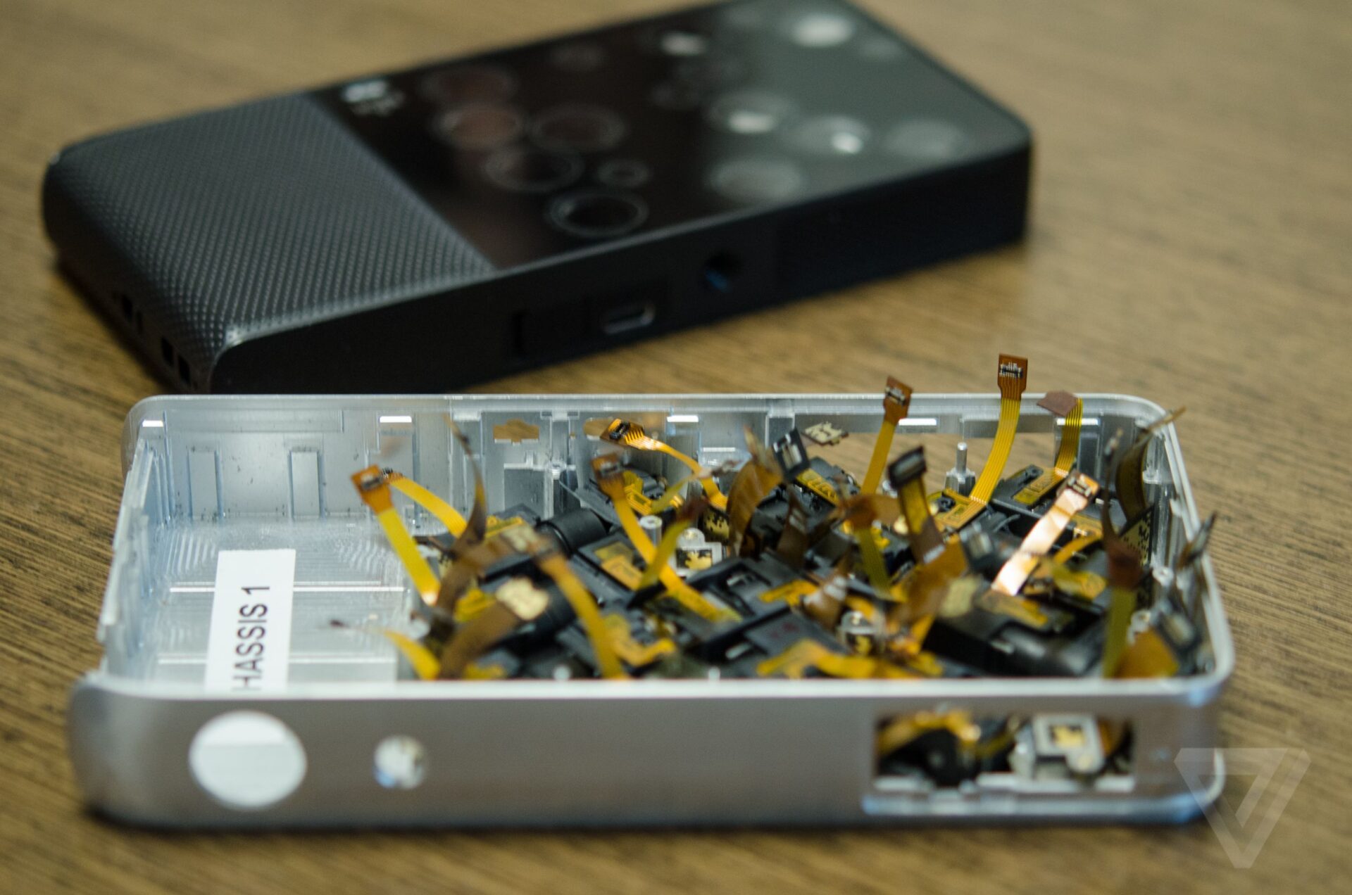 light-l16-camera-Internal structure