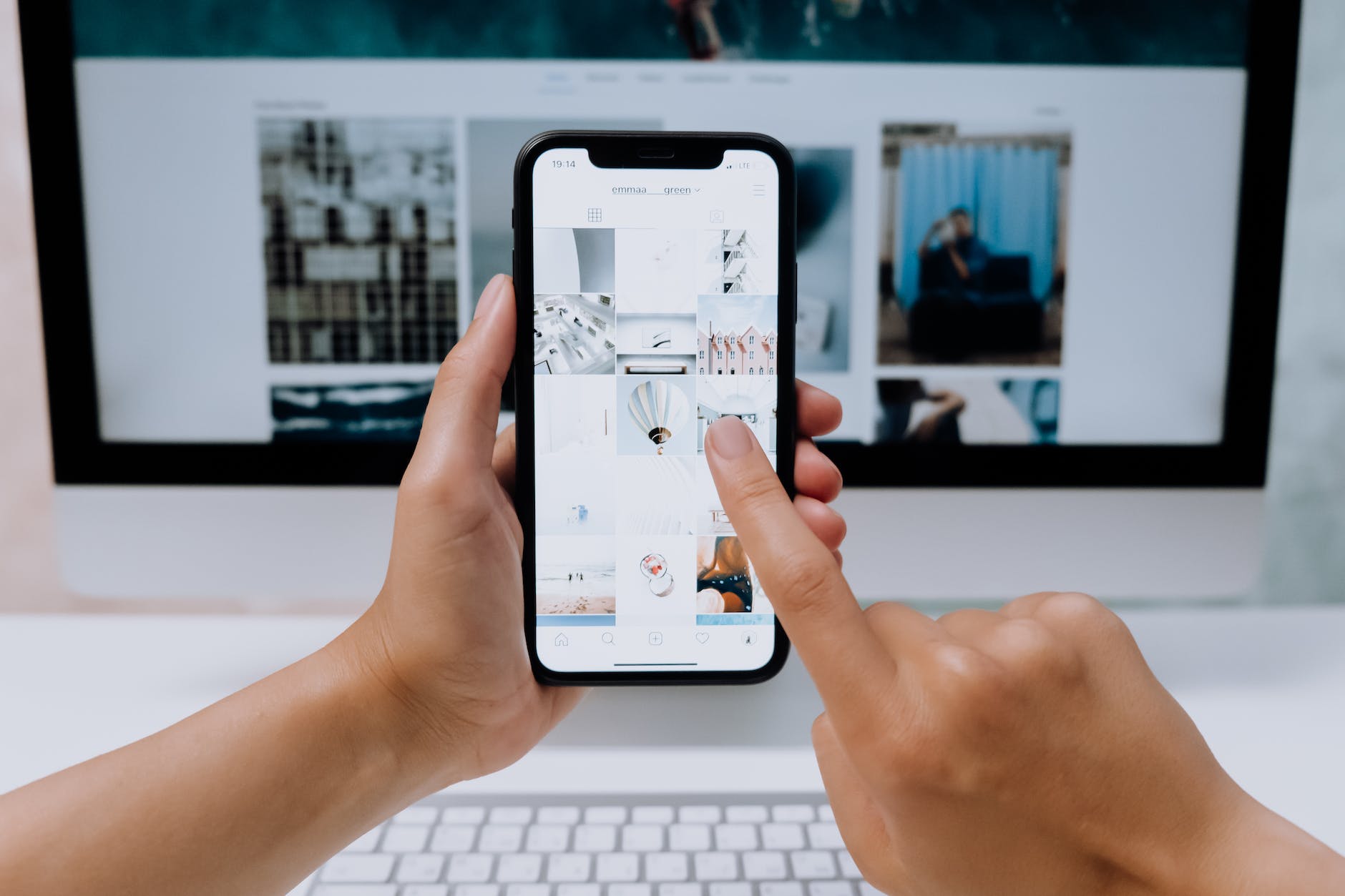 蘋果 iPhone 手機頻繁當機時備份重要照片的方法