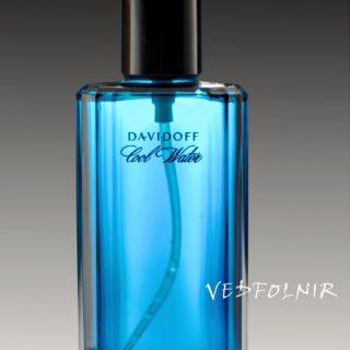 大衛杜夫（Davidoff）香水系列：冷泉（Cool Water）男性淡香水使用心得 davidoff cool water perfume