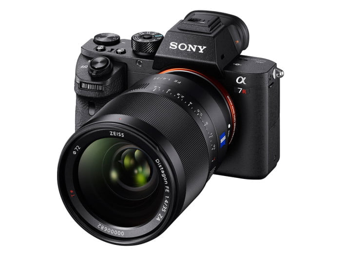 Sony A7R II 4240萬畫素全畫幅數位相機！媽 這裡有怪獸 👾