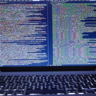 網站目錄常見駭客攻擊用病毒蠕蟲與後門危險檔案清單｜WordPress Joomla CMS 內容網站 National System Monitoring Hacker Code Secret Safe