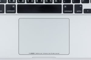 在蘋果電腦上瀏覽、編輯 PDF 文件檔案，在合約、契約文件快速簽名（Apple macOS Mac & Macbook 適用） Apple Macbook Pro Touchpad Keyboard Laptop LPhotography Mountos